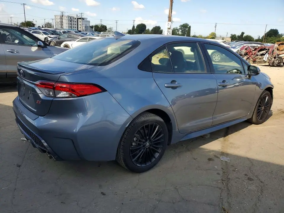 2022 TOYOTA COROLLA SE  