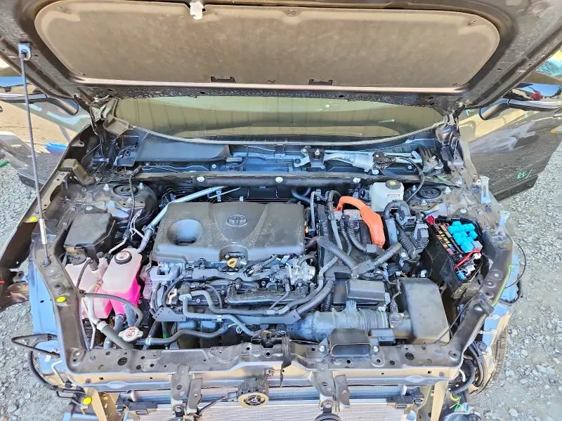2024 TOYOTA RAV4 XSE  