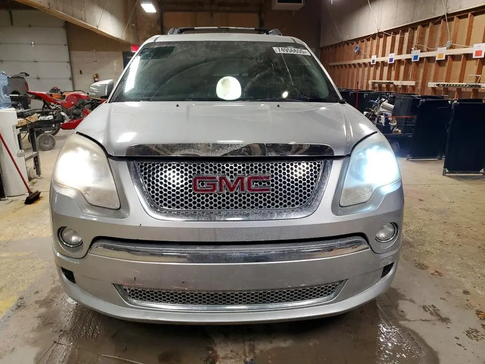 2012 GMC ACADIA DENALI  