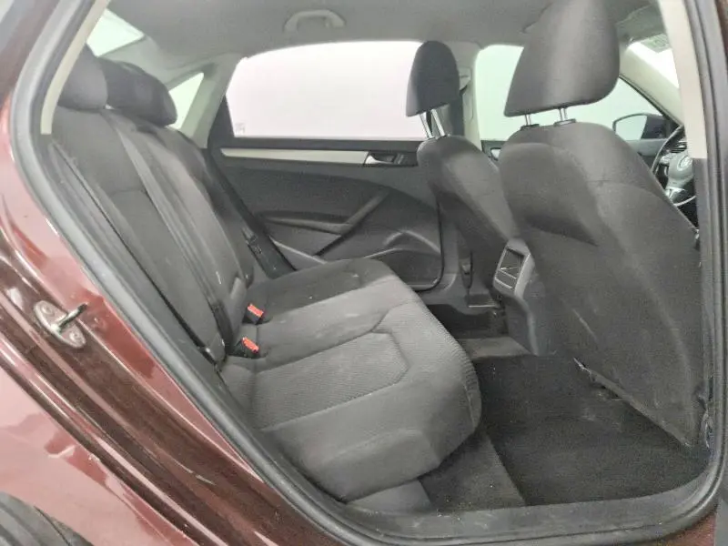 2013 VOLKSWAGEN PASSAT S  