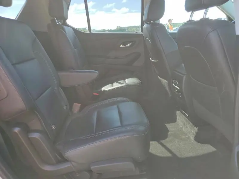 2020 CHEVROLET TRAVERSE LT  