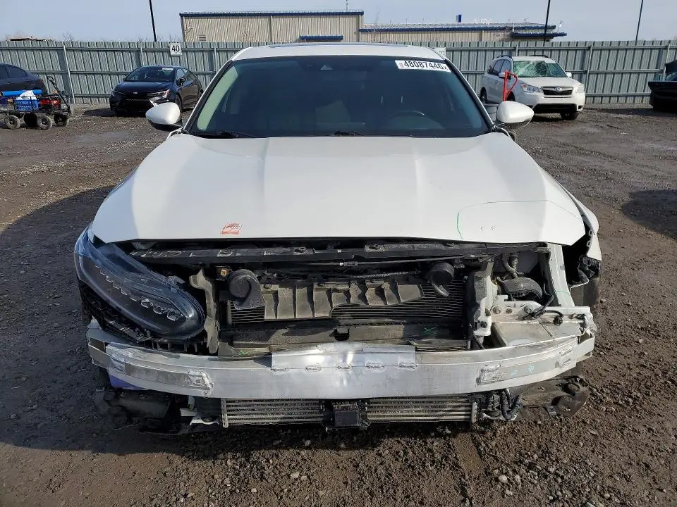 2020 HONDA ACCORD TOURING  