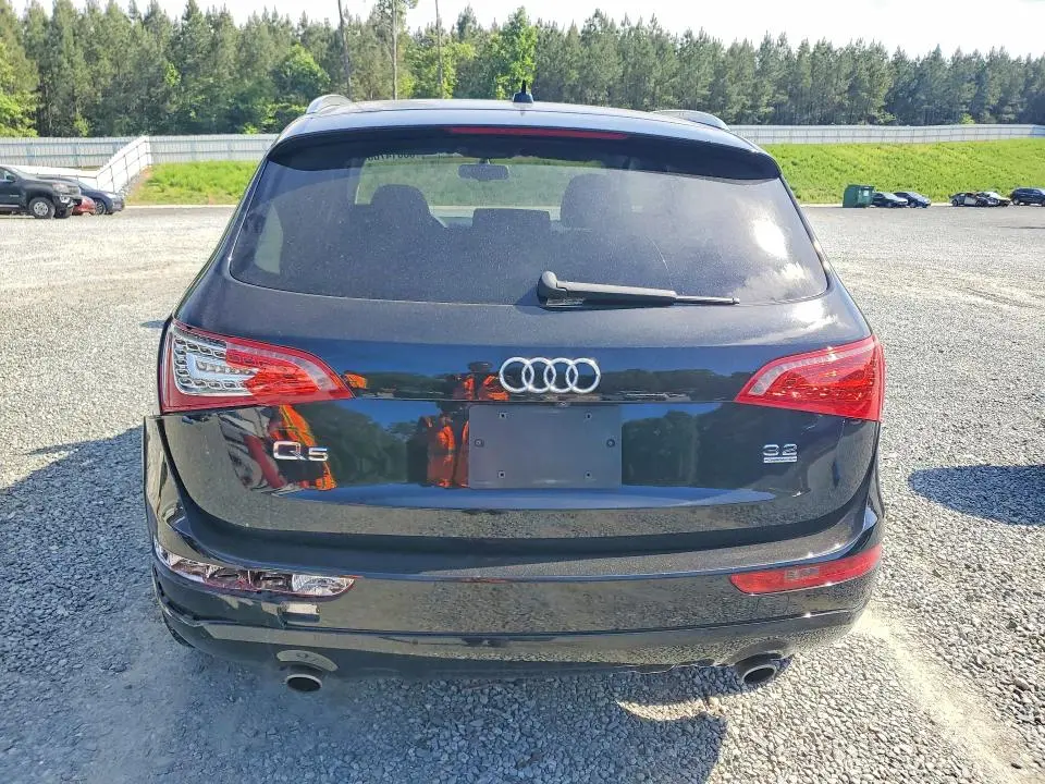 2010 AUDI Q5 PRESTIGE  