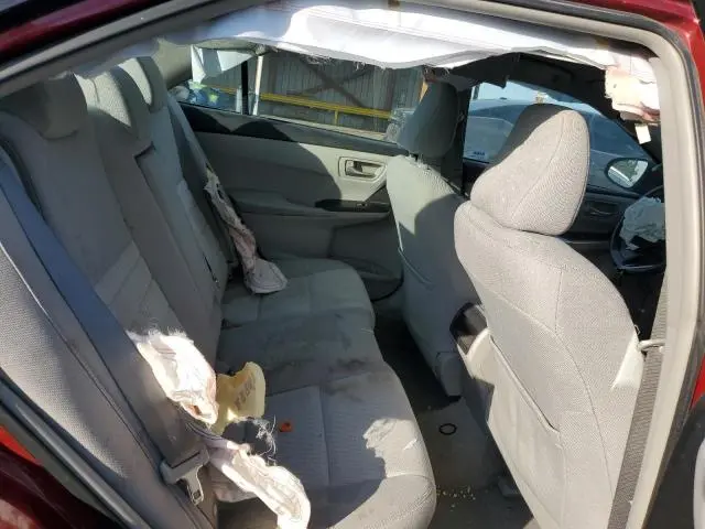 2015 TOYOTA CAMRY LE  