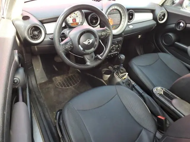 2012 MINI COOPER