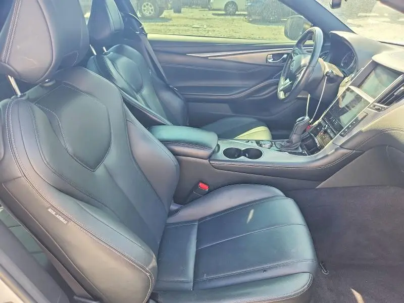 2018 INFINITI Q60 3.0T LUXE  