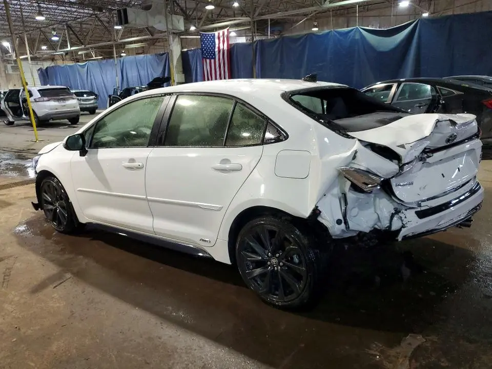 2025 TOYOTA COROLLA LE  