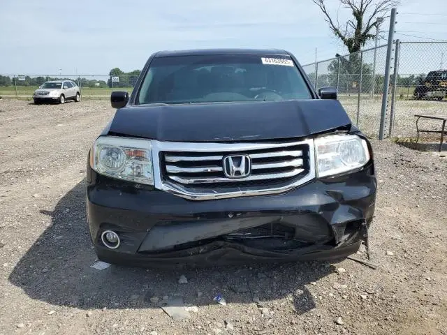 2015 HONDA PILOT SE  