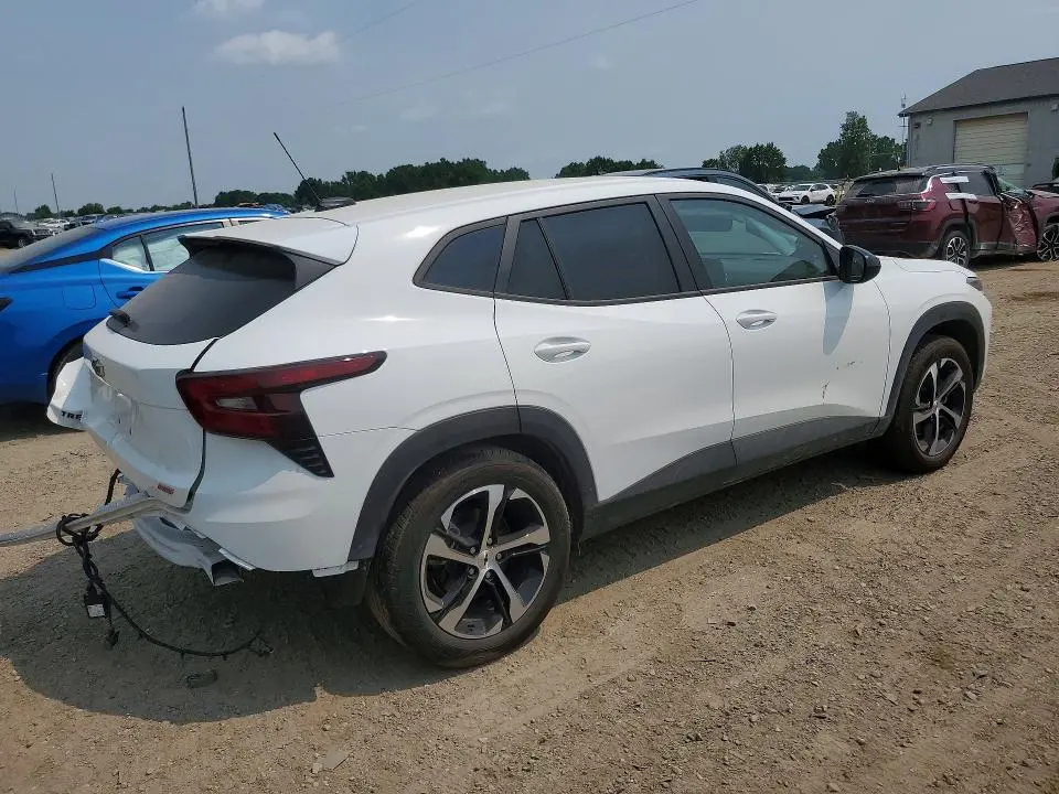 2025 CHEVROLET TRAX 1RS  