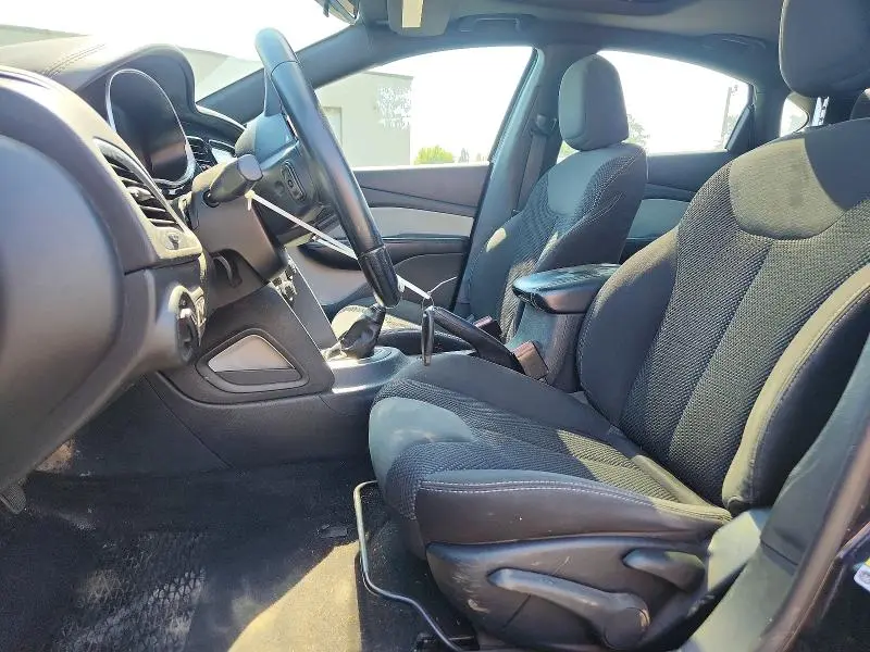 2015 DODGE DART SXT  