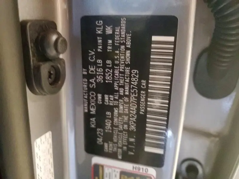 2023 KIA RIO S  