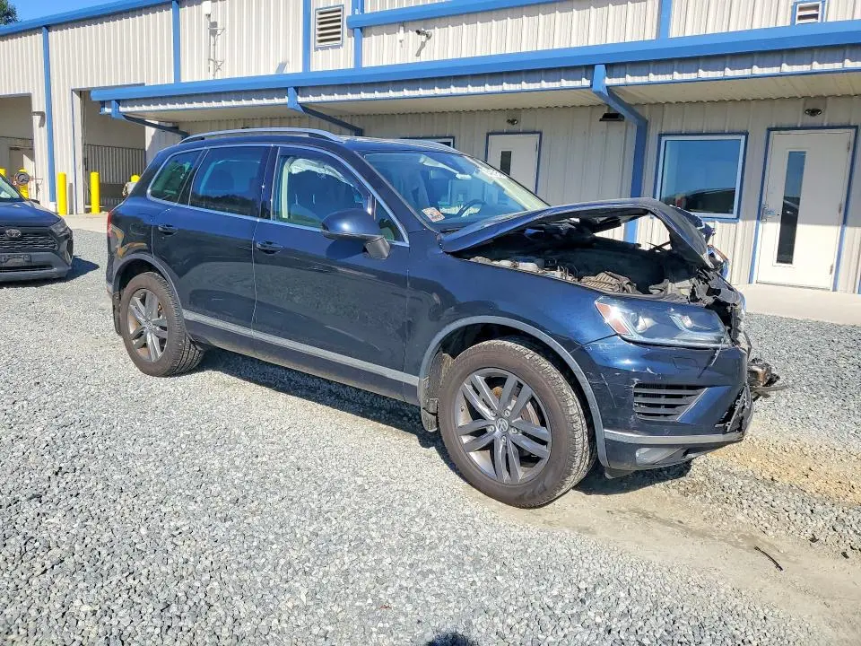2016 VOLKSWAGEN TOUAREG TDI  