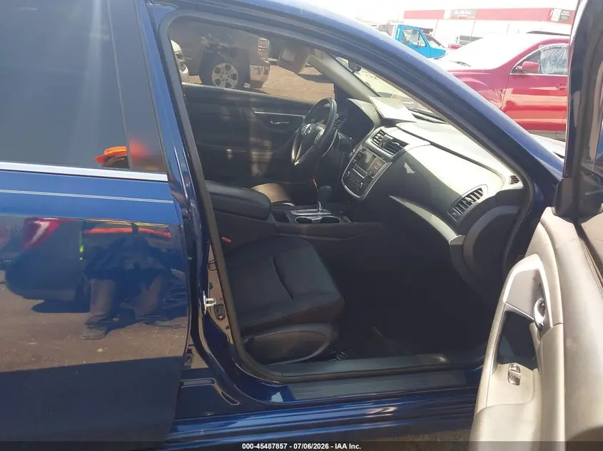 2016 NISSAN ALTIMA 2.5 SR