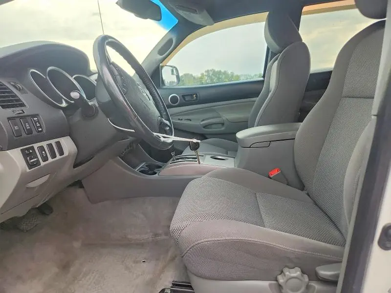 2011 TOYOTA TACOMA DOUBLE CAB PRERUNNER  