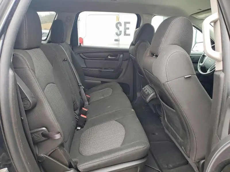 2014 CHEVROLET TRAVERSE LT  