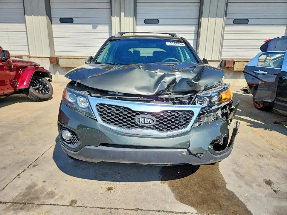 2012 KIA SORENTO EX  