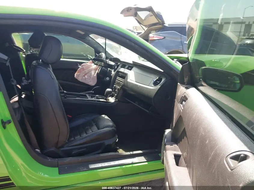 2014 FORD MUSTANG V6 PREMIUM