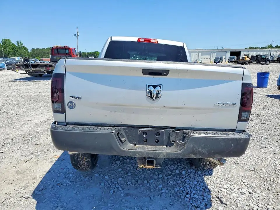 2015 RAM 2500 SLT  