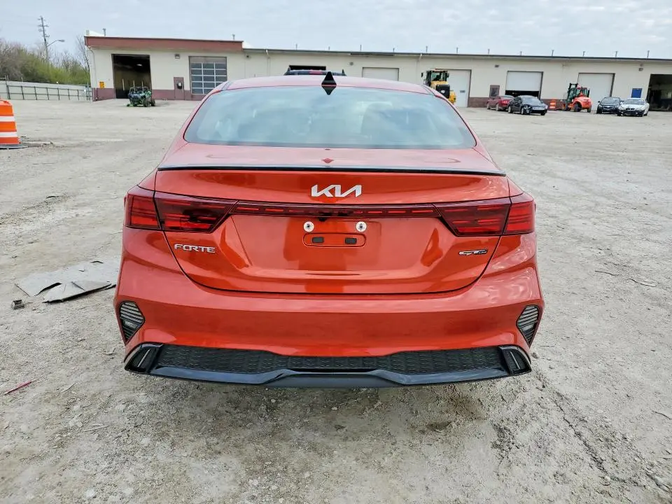 2023 KIA FORTE GT-LINE  