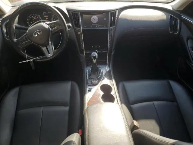2019 INFINITI Q50 LUXE  