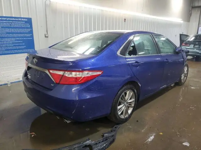 2015 TOYOTA CAMRY SE  