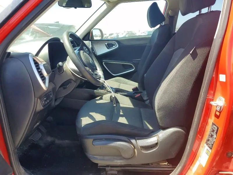 2022 KIA SOUL LX  