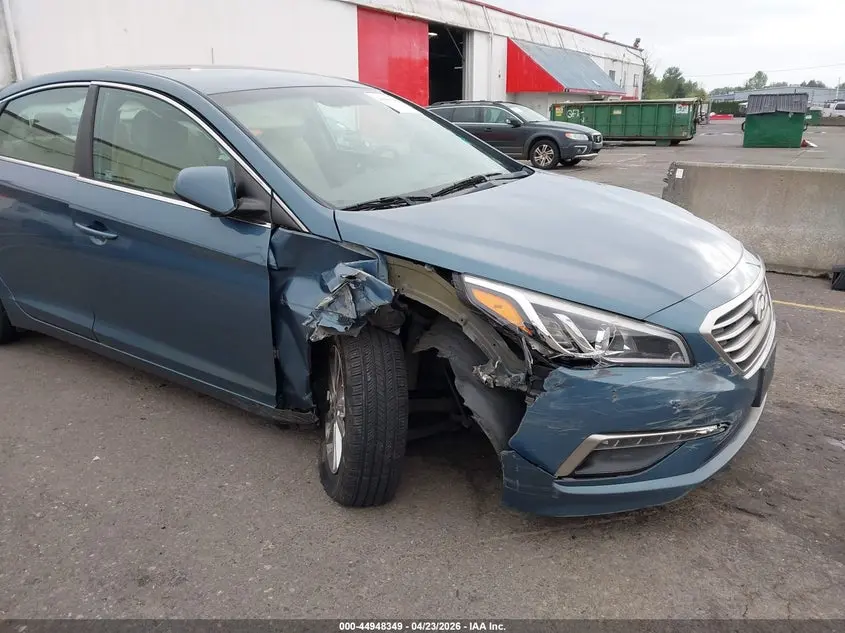2015 HYUNDAI SONATA SE