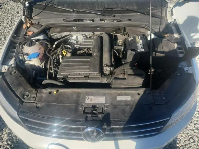 2017 VOLKSWAGEN JETTA SE  