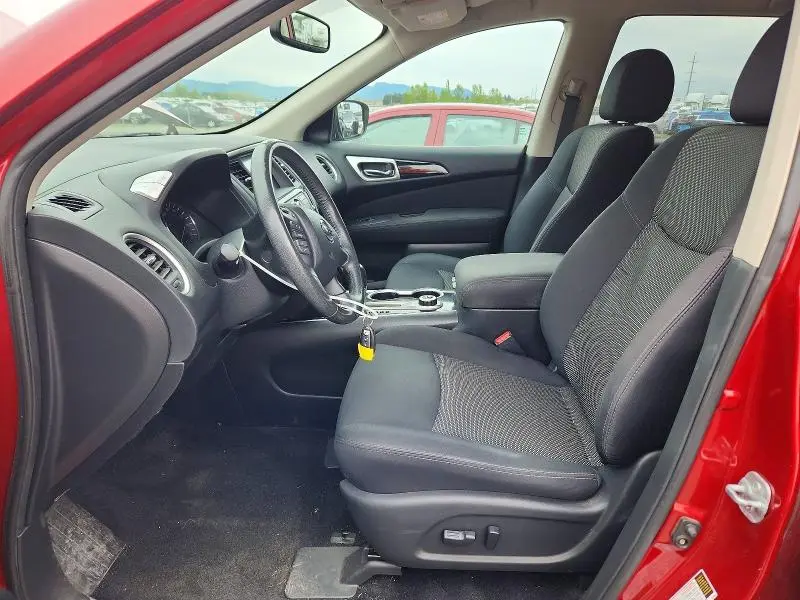 2017 NISSAN PATHFINDER SV  