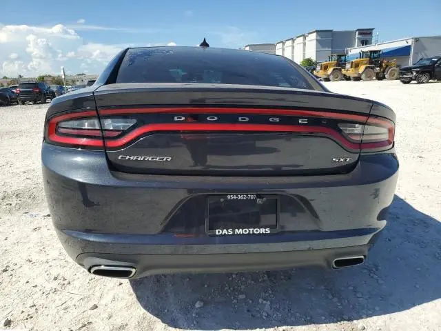 2017 DODGE CHARGER SXT  