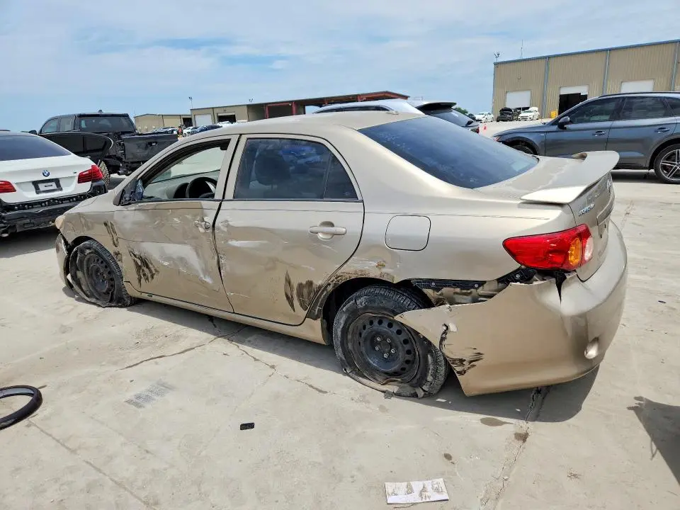 2010 TOYOTA COROLLA   