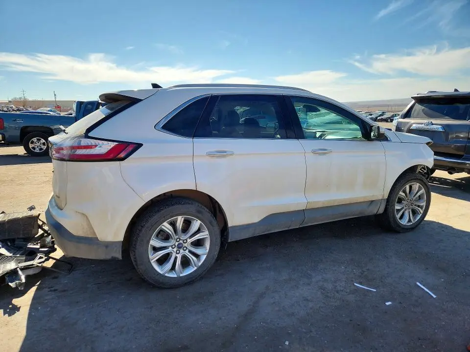 2022 FORD EDGE TITANIUM  