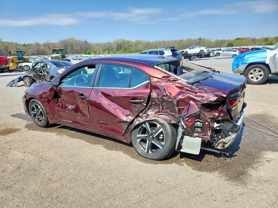 2024 NISSAN SENTRA SV  