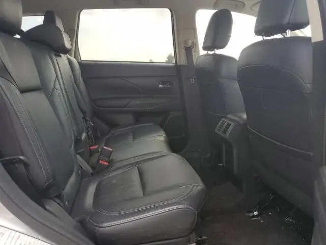 2020 MITSUBISHI OUTLANDER SE