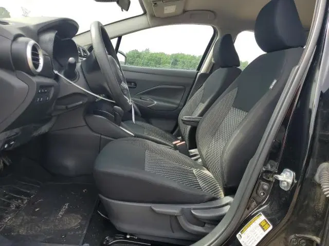 2020 NISSAN VERSA S  