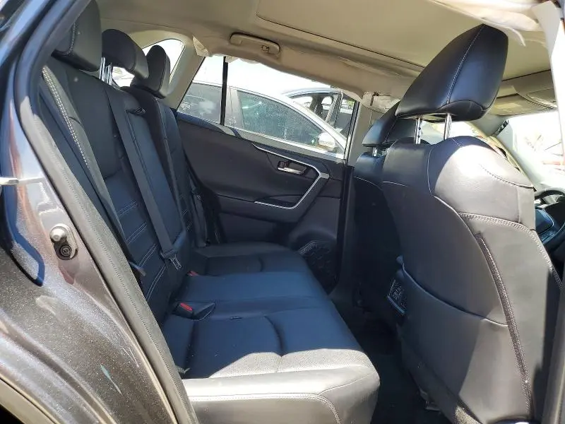 2021 TOYOTA RAV4 LIMITED  