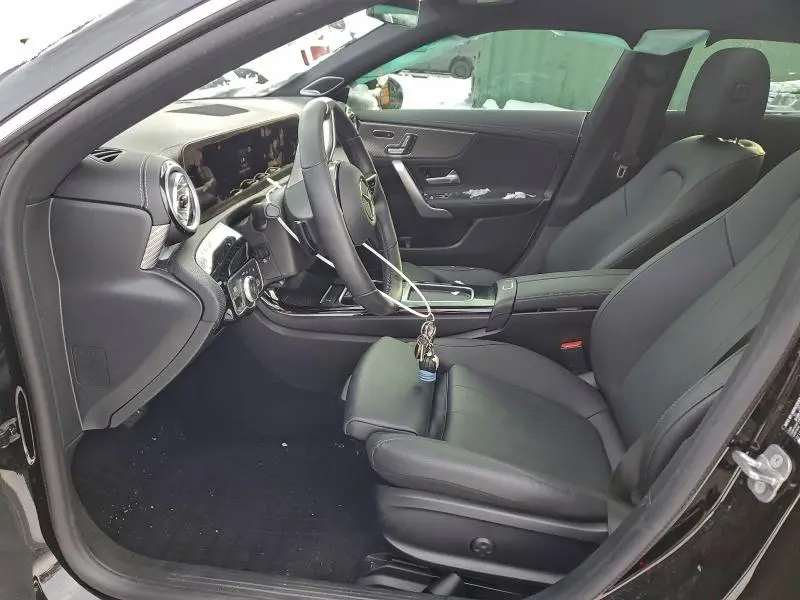 2025 MERCEDES-BENZ CLA 250 4MATIC  