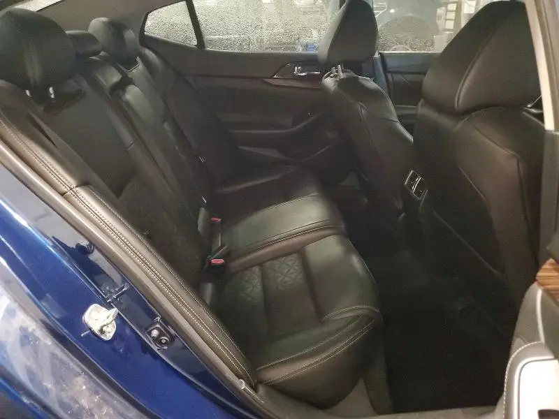 2017 NISSAN MAXIMA PLATINUM  