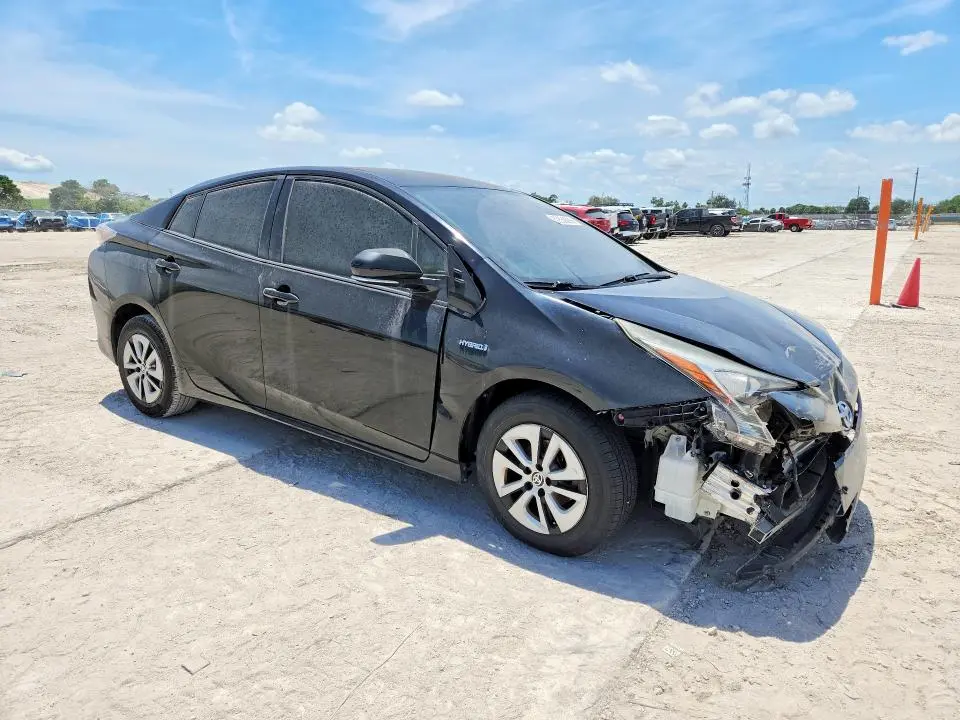 2016 TOYOTA PRIUS TWO ECO  