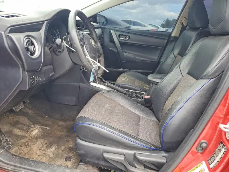 2017 TOYOTA COROLLA SE  