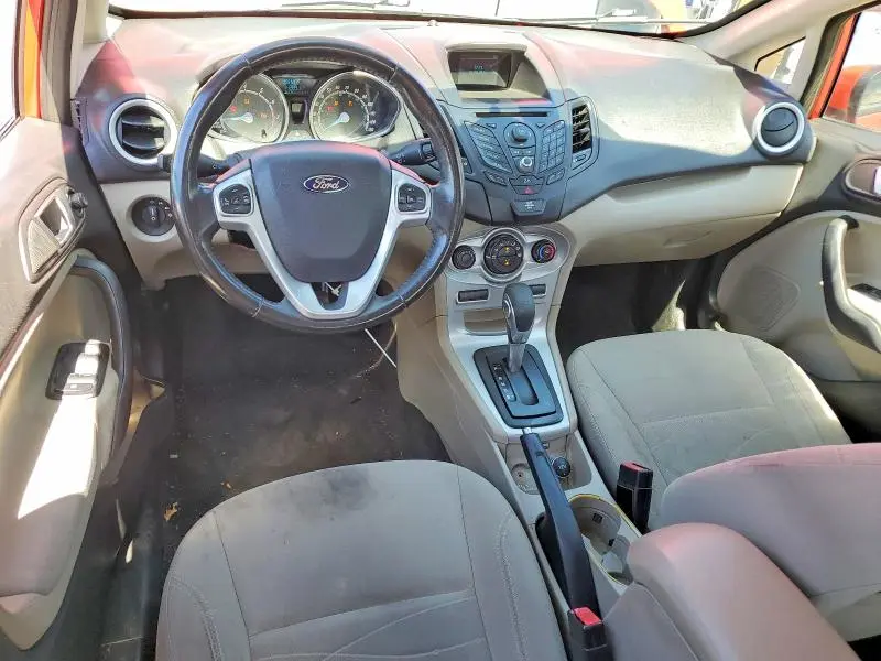 2014 FORD FIESTA SE  