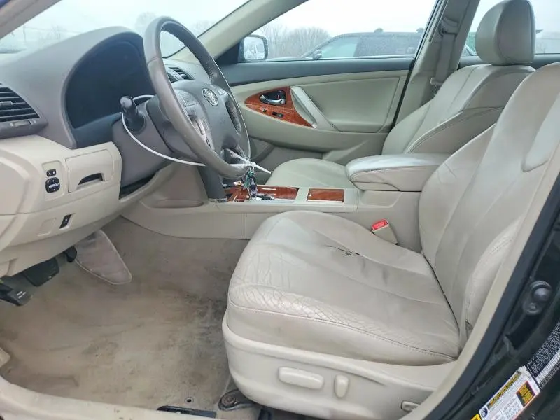 2011 TOYOTA CAMRY BASE  