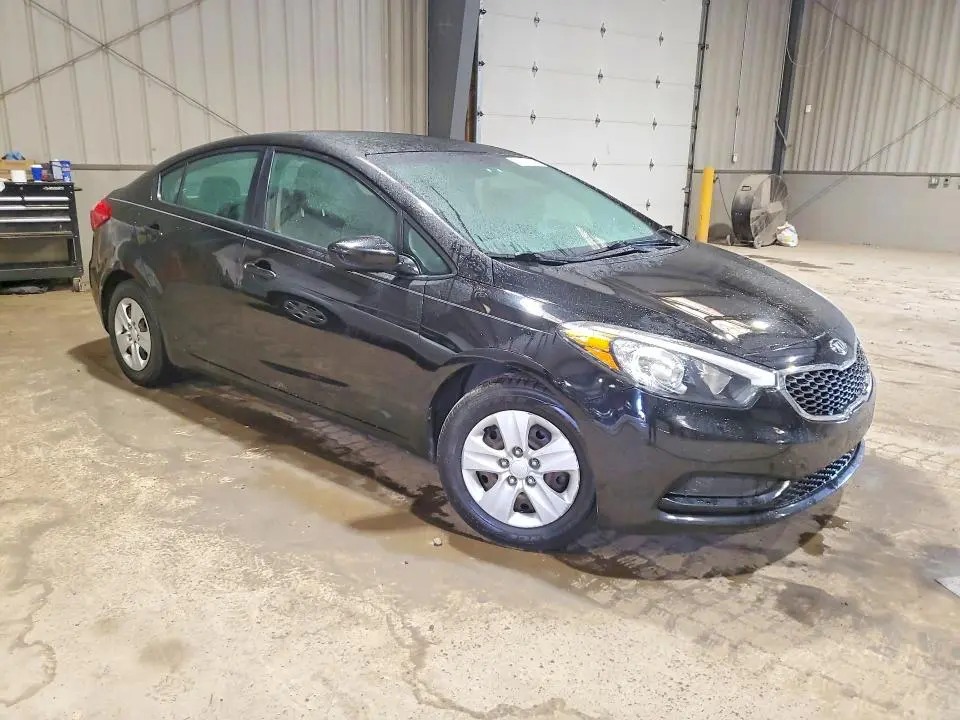 2015 KIA FORTE LX  