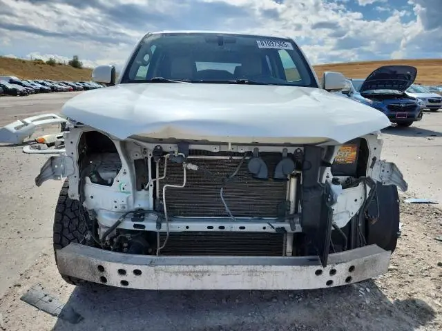 2011 TOYOTA 4RUNNER SR5  