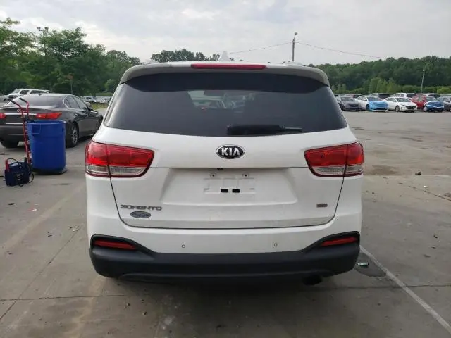 2016 KIA SORENTO LX  