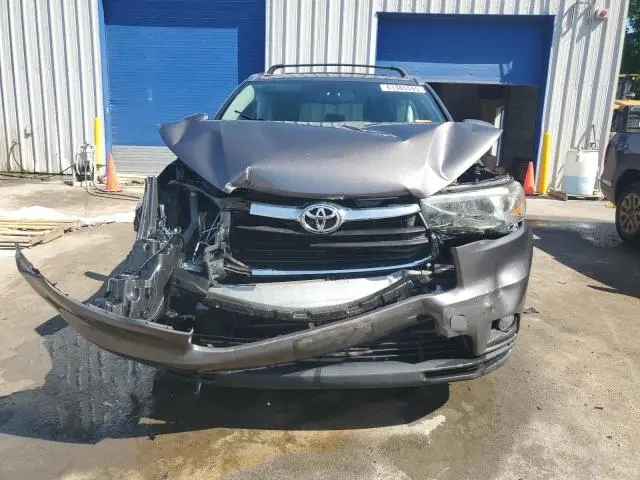 2016 TOYOTA HIGHLANDER XLE  