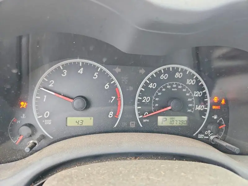 2010 TOYOTA COROLLA BASE  