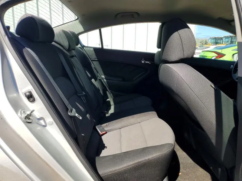 2014 KIA FORTE LX  