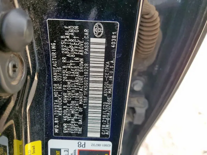 2016 TOYOTA CAMRY LE  