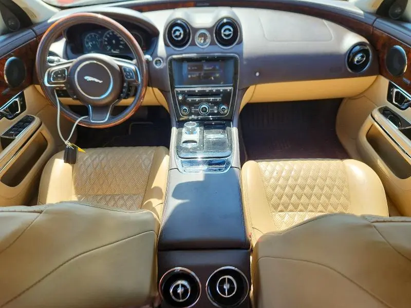 2017 JAGUAR XJL PORTFOLIO  